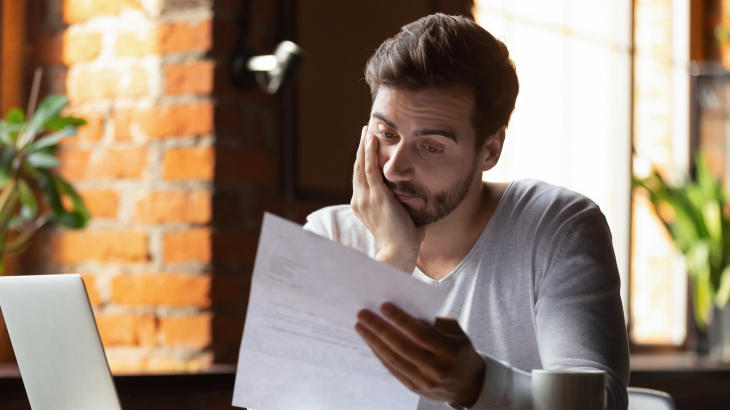 Drie op tien jongeren met geldstress zoekt hulp