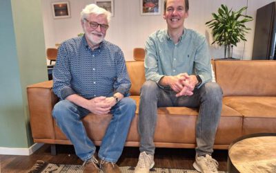 Jan Willem en Harm helpen mensen met geldzorgen via Schuldhulpmaatje Drachten: ‘We staan naast de mens’